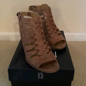 Naturalizer open toe shoes